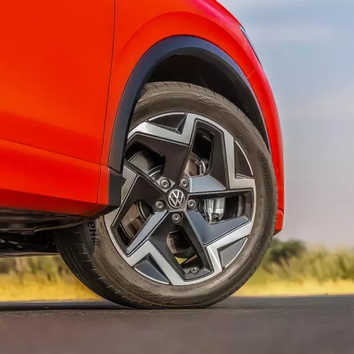 19-inch Coventry alloy wheels